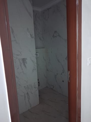 Attached Bathroom in 4 BHK Builder Floor at Nidhi Exclusive Floors, Mehrauli – for Sale