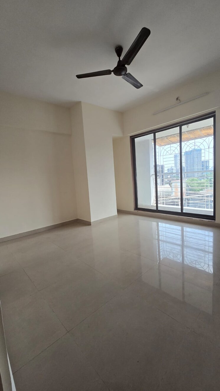 Room, ganesh-tower 1 Bedroom 450 Sq.Ft. Apartment In Naupada Thane 9418547