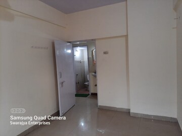 Bedroom in 2 BHK Apartment at Palazzio CHS, Powai – for Rent