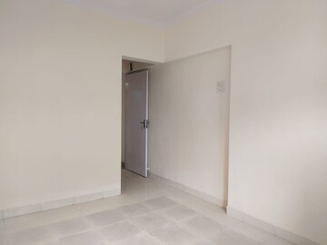 Bedroom in 2 BHK Apartment at Premier Kailash Tower, Powai – for Rent