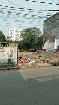 Plot For Sale in Jankipuram Vistar