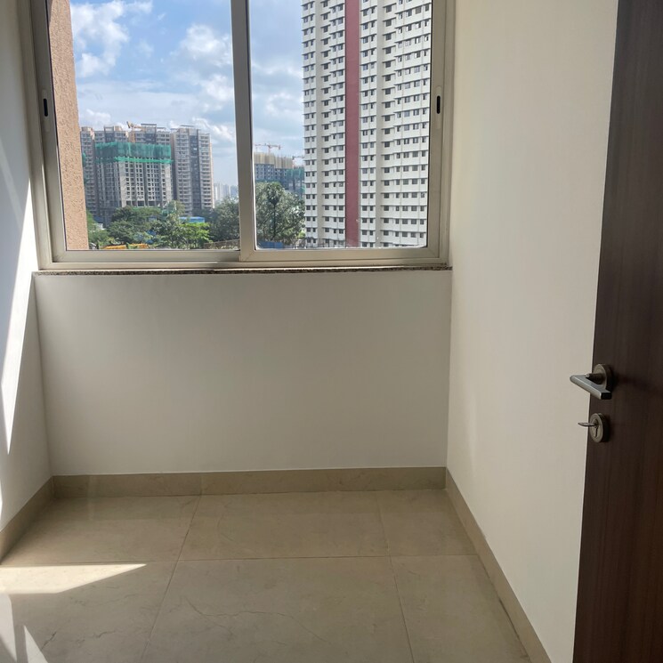 Balcony, neptune-living-point 1.5 Bedroom 551 Sq.Ft. Apartment In Jaydev Singh Nagar Mumbai 9418599