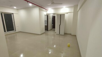 Room in 2 BHK Apartment at Worli Sneha CHS, Worli – for Rent