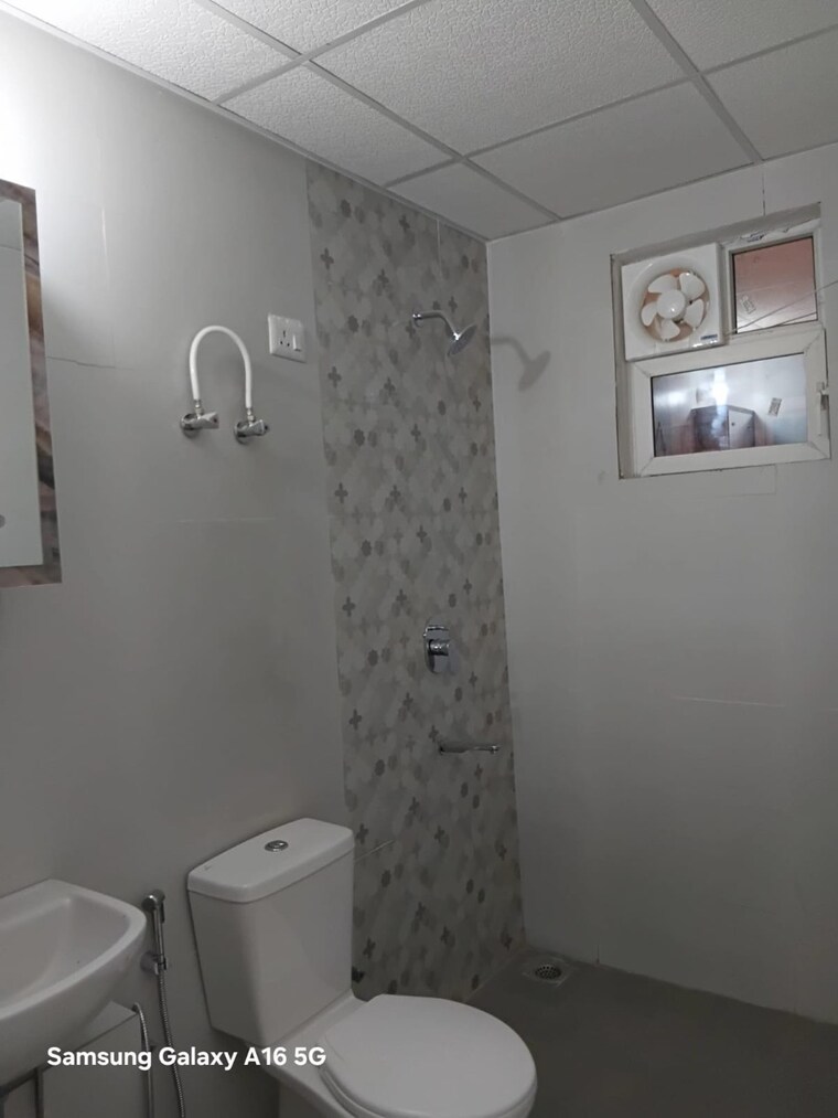 Bathroom, signature-global-city 3 Bedroom 1250 Sq.Ft. Apartment In Sector 37d Gurgaon 9296139