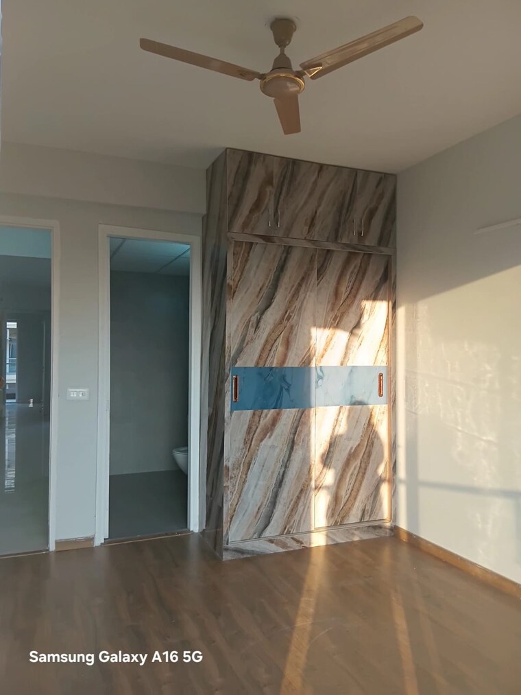 Room, signature-global-city 3 Bedroom 1250 Sq.Ft. Apartment In Sector 37d Gurgaon 9296139