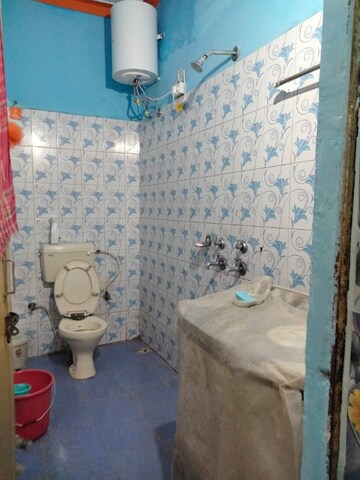 Bathroom in 2 BHK Independent House at Tapovan – for Sale