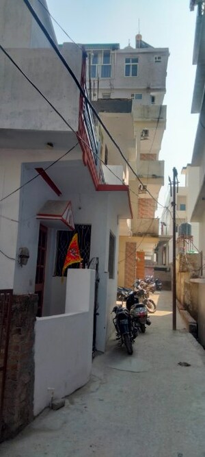 2 BHK Independent House For Sale in Tapovan