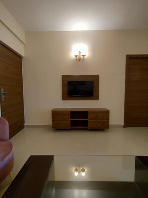 Furnished Amenities in 2 BHK Apartment at Suncity Avenue 76, Sector 76 – for Rent