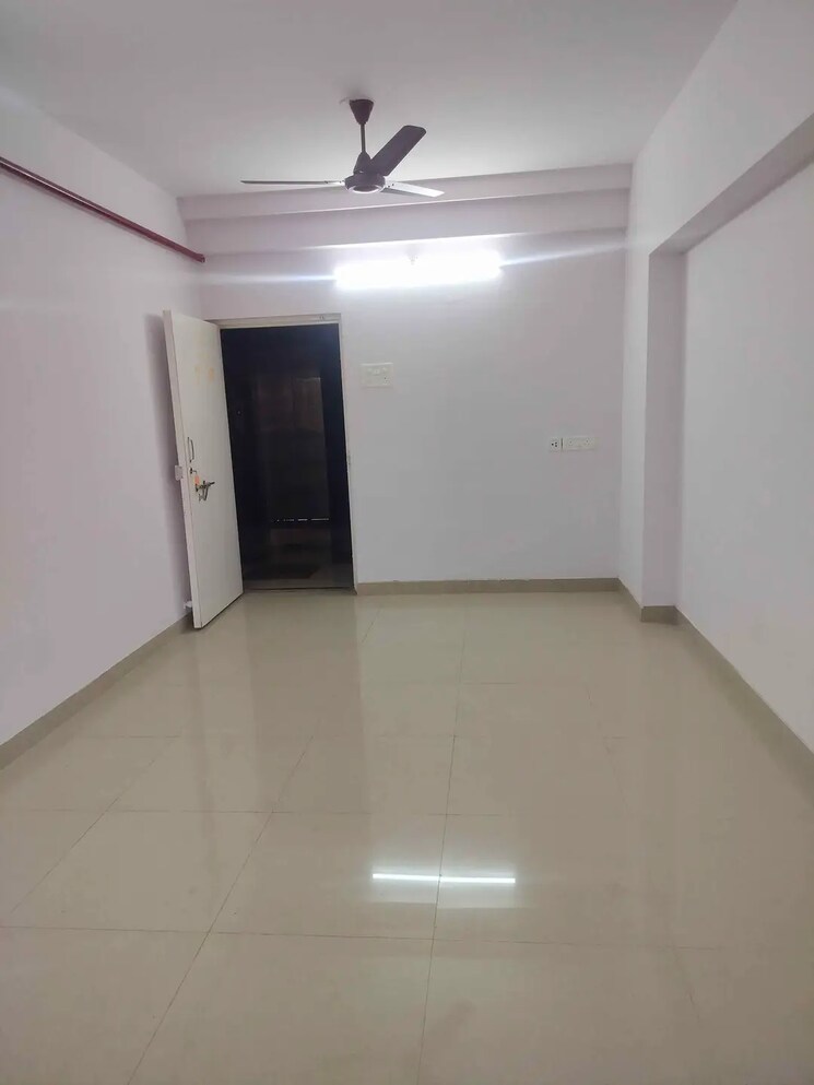 Room, bharti-apartment-nalasopara 1 RK 400 Sq.Ft. Apartment In Nalasopara West Palghar 9418660