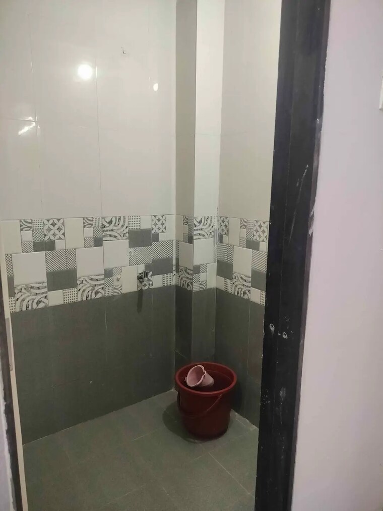 Bathroom, bharti-apartment-nalasopara 1 RK 400 Sq.Ft. Apartment In Nalasopara West Palghar 9418660