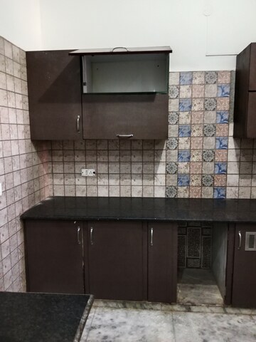 Kitchen in 1.5 BHK Builder Floor at Sector 18 – for Rent