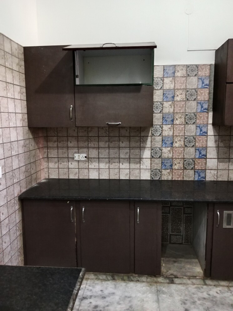 Kitchen, sector 18 1.5 Bedroom 810 Sq.Ft. Builder Floor In Sector 18 Panipat 9418664