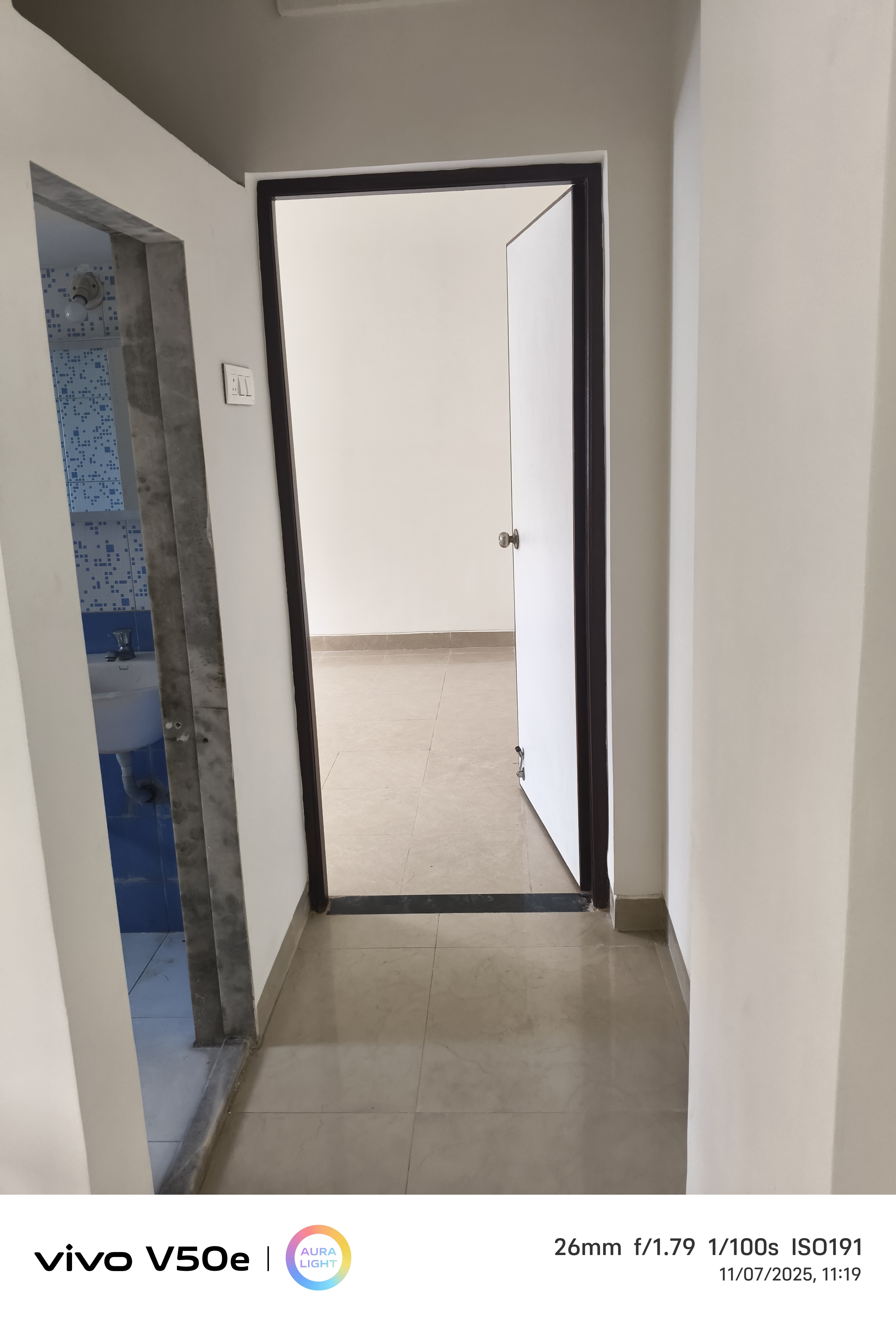 1 BHK + Pooja Room Apartment For Rent in Green View CHS Goregaon