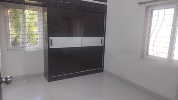 Furnished Amenities in 2 BHK Apartment at Jubilee Hills – for Rent