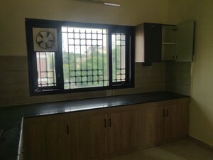 Room in 3 BHK Apartment at Lotus Villa Banjara Hills, Banjara Hills – for Rent