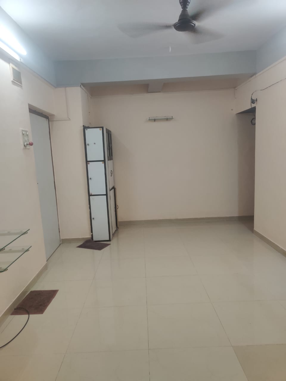 1 BHK + Pooja Room 500 Sq.Ft. Apartment in Topiwala CHS