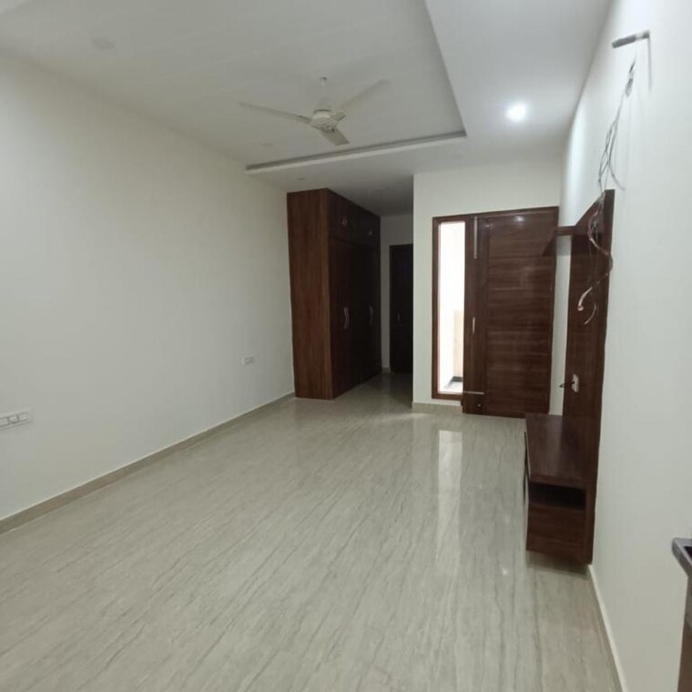 Room, phase 10 6 Bedroom 2000 Sq.Ft. Villa In Phase 10 Mohali 9418703