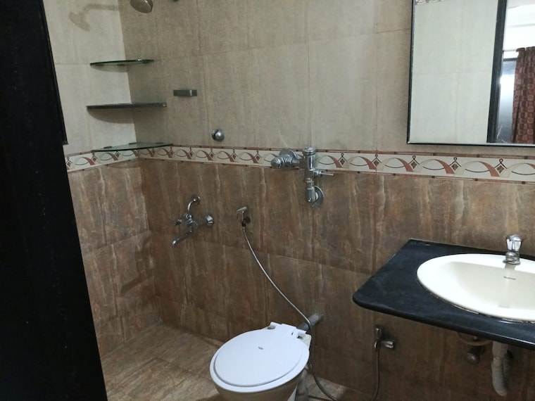 Bathroom, gera-foliage 2 Bedroom 1000 Sq.Ft. Apartment In Viman Nagar Pune 9418726