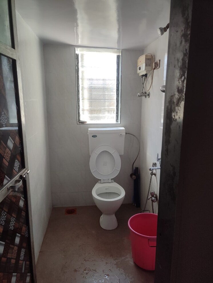 Bathroom, bandra west 4 Bedroom 1600 Sq.Ft. Apartment In Bandra West Mumbai 9418744