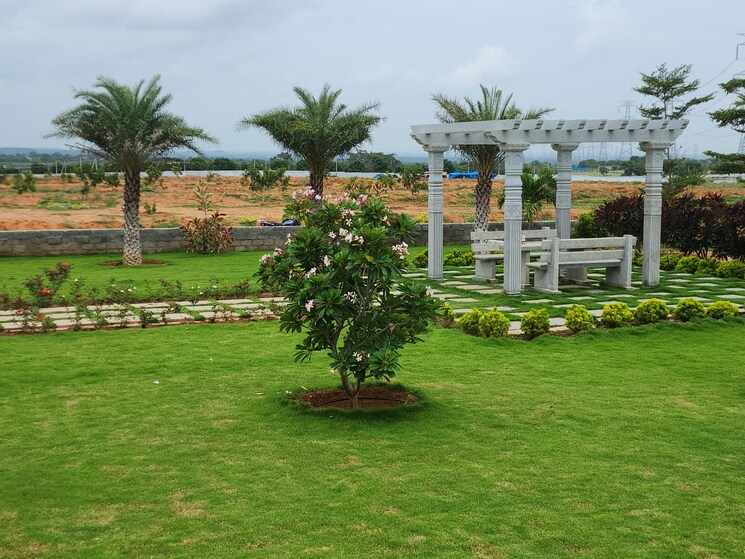 Garden, indresham  151 Sq.Yd. Plot In Indresham Hyderabad 9418758