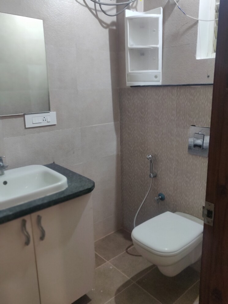 Bathroom, shamshiri-premia-bandlaguda 4 Bedroom 3500 Sq.Ft. Villa In Bandlaguda Jagir Hyderabad 9418781