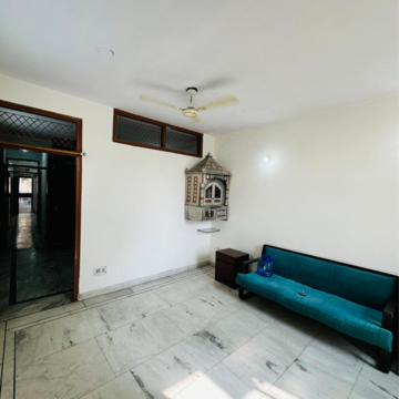 2 BHK Builder Floor For Rent in Malviya Nagar