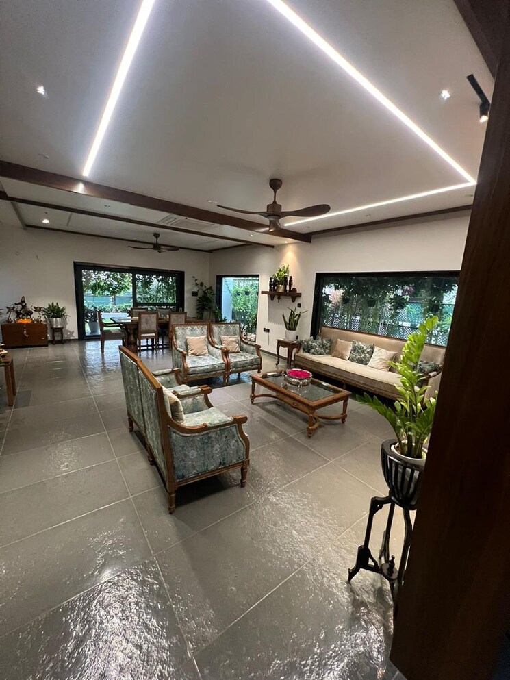 Living Room, prestige-royal-woods 4 Bedroom 5497 Sq.Ft. Villa In Kismatpur Hyderabad 9418785