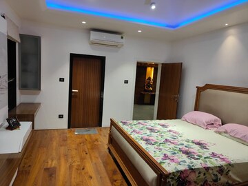 Bedroom in 4 BHK Villa at Prestige Royal  Woods, Kismatpur – for Sale