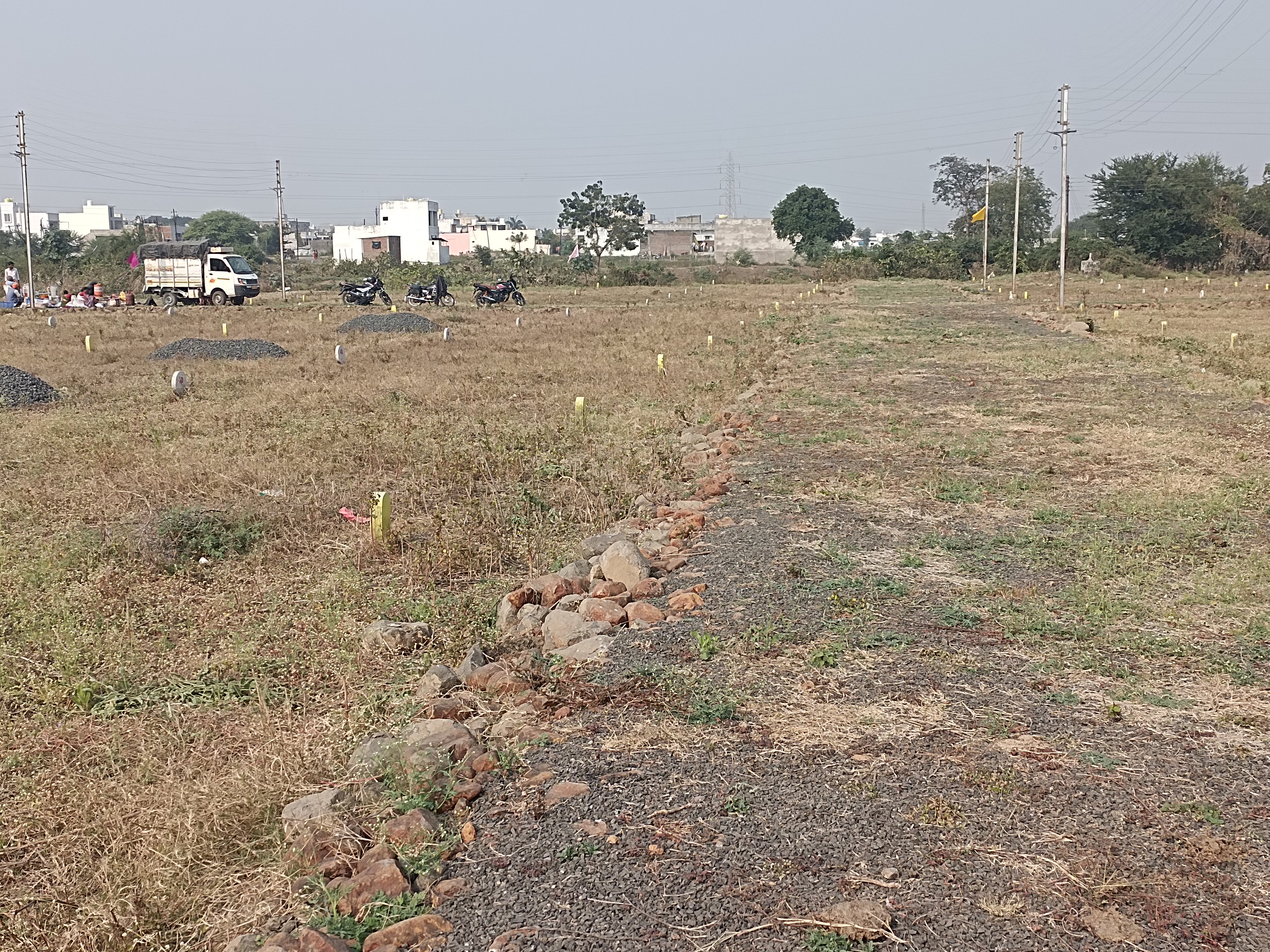 Plot For Sale in Kuber Estate 2