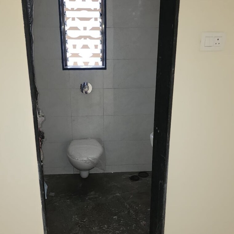 Bathroom, windsor-apartment-bandra-west 1 Bedroom 480 Sq.Ft. Apartment In St. Peters Colony Mumbai 9418800