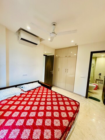 Master Bedroom in 1 BHK Apartment at Hiranandani Regent Hill, Powai – for Rent