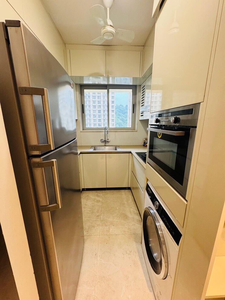 Kitchen, hiranandani-regent-hill 1 Bedroom 379 Sq.Ft. Apartment In Powai Mumbai 9418811