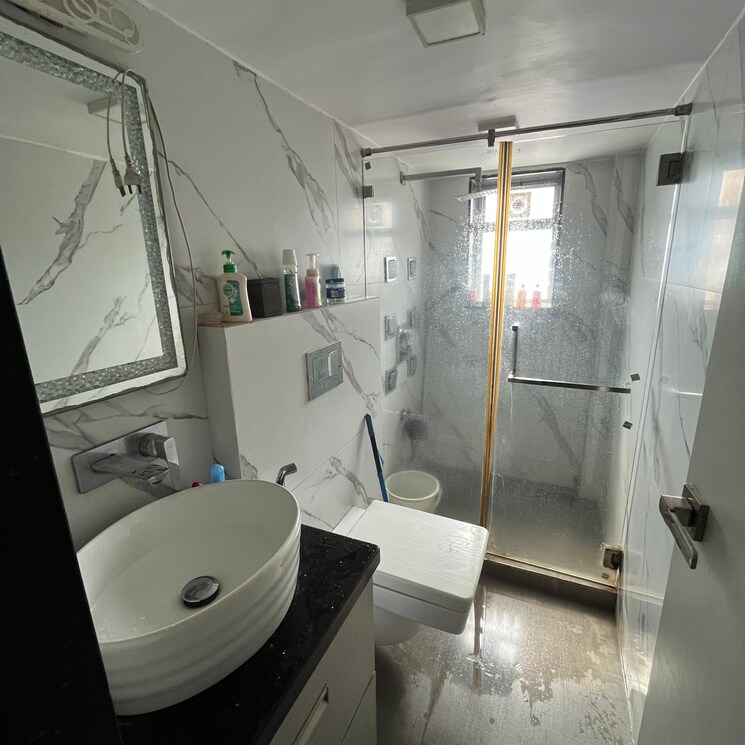 Bathroom, simran-chs-santacruz 2 Bedroom 580 Sq.Ft. Apartment In Vithaldas Nagar Mumbai 9418812