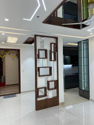 Room in 3 BHK Apartment at Prestige High Fields, Gachibowli – for Rent