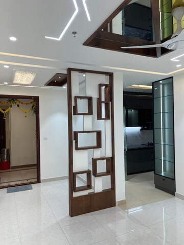 Room in 3 BHK Apartment at Prestige High Fields, Gachibowli – for Rent