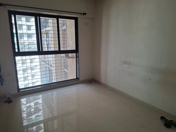 Room in 1 BHK Apartment at Raunak Heights, Ghodbunder Road – for Rent