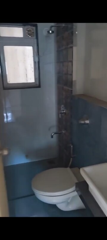 Furnished Amenities in 3 BHK Apartment at Bajaj Emerald, Andheri East – for Rent