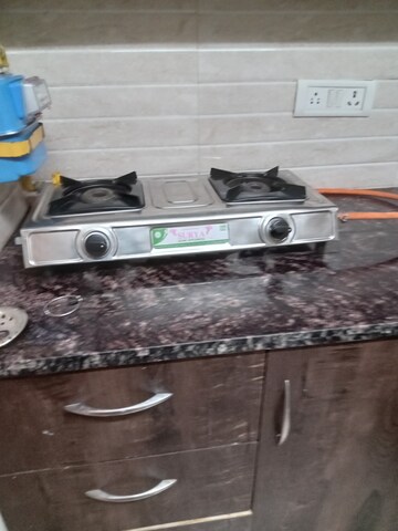 Parking in 2 BHK Builder Floor at Saket – for Rent