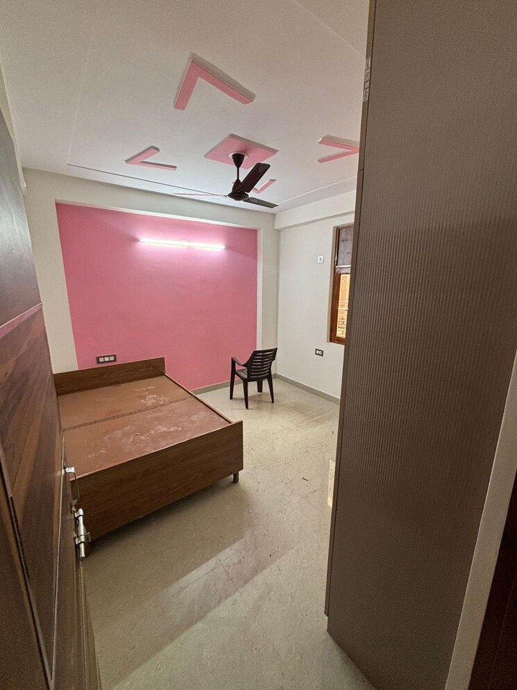 Bathroom, mayur vihar phase 1 2 Bedroom 650 Sq.Ft. Builder Floor In Mayur Vihar Phase 1 Delhi 9418905