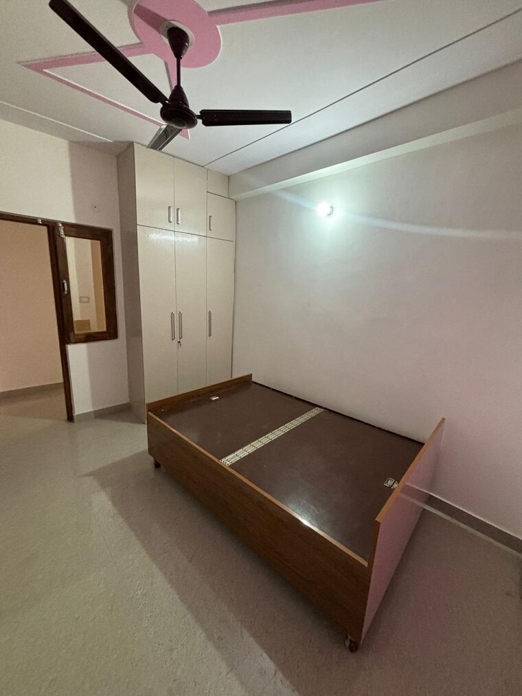 Kitchen, mayur vihar phase 1 2 Bedroom 650 Sq.Ft. Builder Floor In Mayur Vihar Phase 1 Delhi 9418905