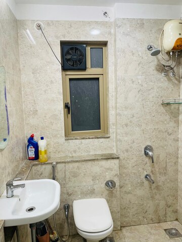 Bathroom in 2 BHK Apartment at Sheth Vasant Oasis, Andheri East – for Rent