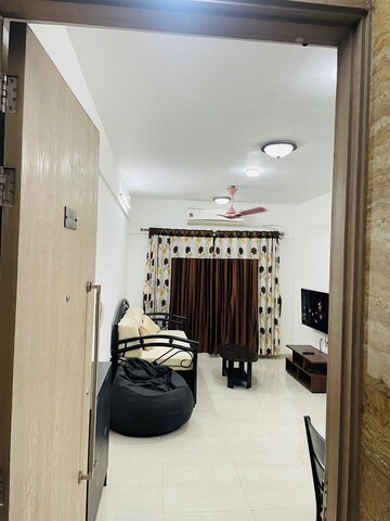 2 BHK Apartment For Rent in Sheth Vasant Oasis, Andheri East