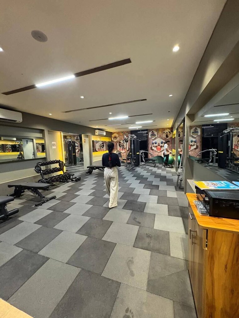  Parking, majestique-towers 2 Bedroom 800 Sq.Ft. Apartment In Kharadi Pune 9418930