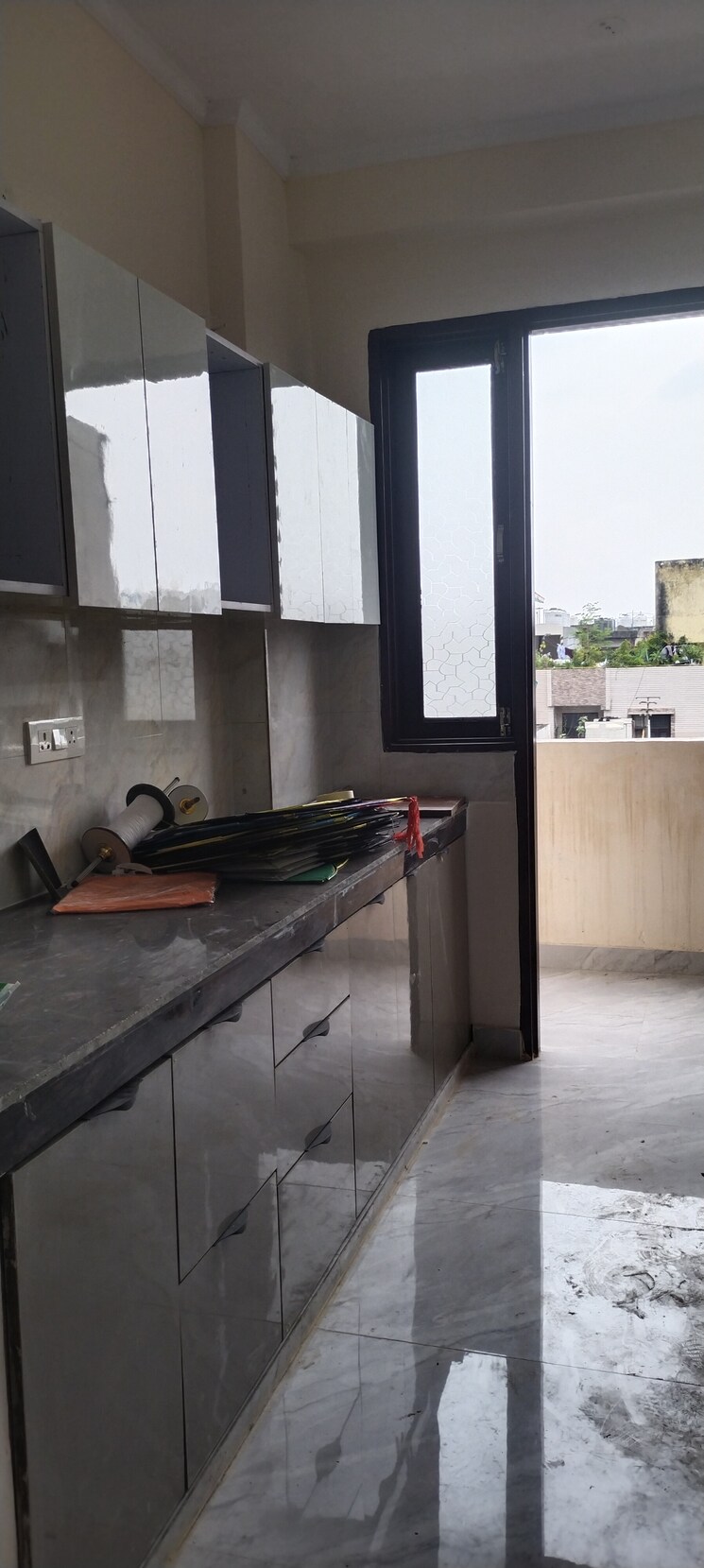 Kitchen, mayur vihar phase 1 3 Bedroom 950 Sq.Ft. Builder Floor In Mayur Vihar Phase 1 Delhi 9418938
