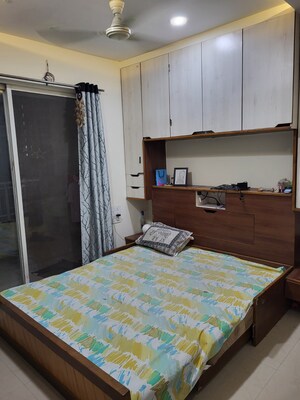 Bedroom in 2 BHK Apartment at Giridhar Oasis, Kharadi – for Rent