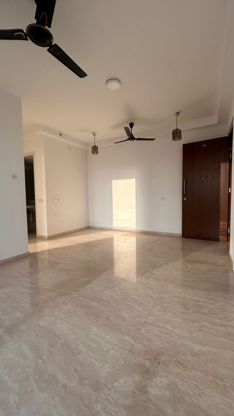 Room, hiranandani-delanna 2 Bedroom 702 Sq.Ft. Apartment In Ghodbunder Road Thane 9418954