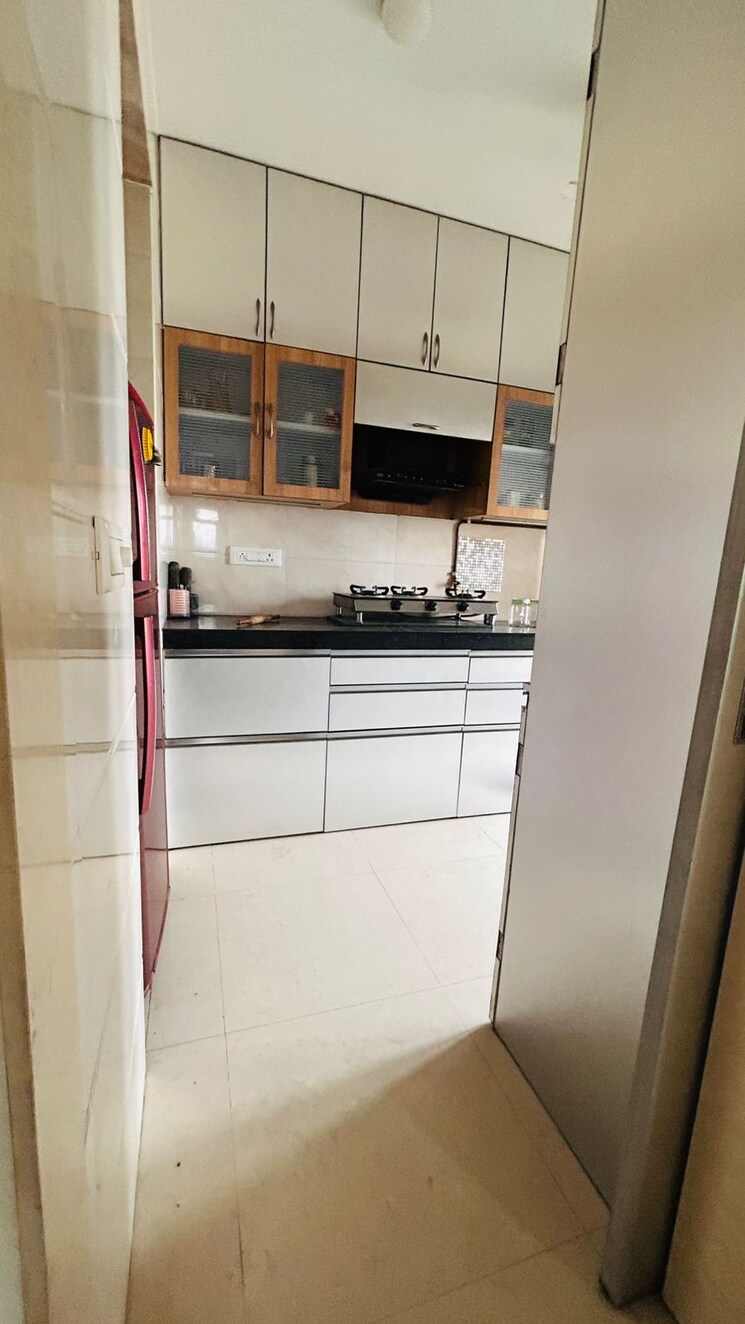 Kitchen, hiranandani-estate-vittoria 2 Bedroom 780 Sq.Ft. Apartment In Ghodbunder Road Thane 9418955