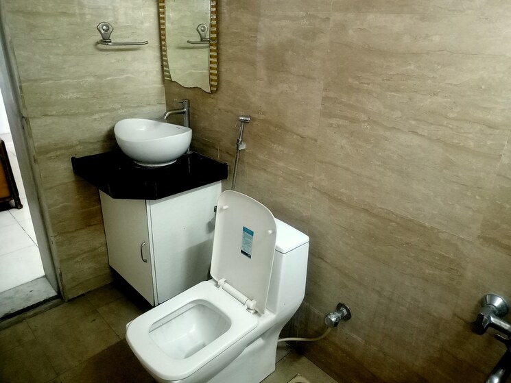 Bathroom, b-u-bhandari-everglade 3 Bedroom 1400 Sq.Ft. Apartment In Kharadi Pune 9418957