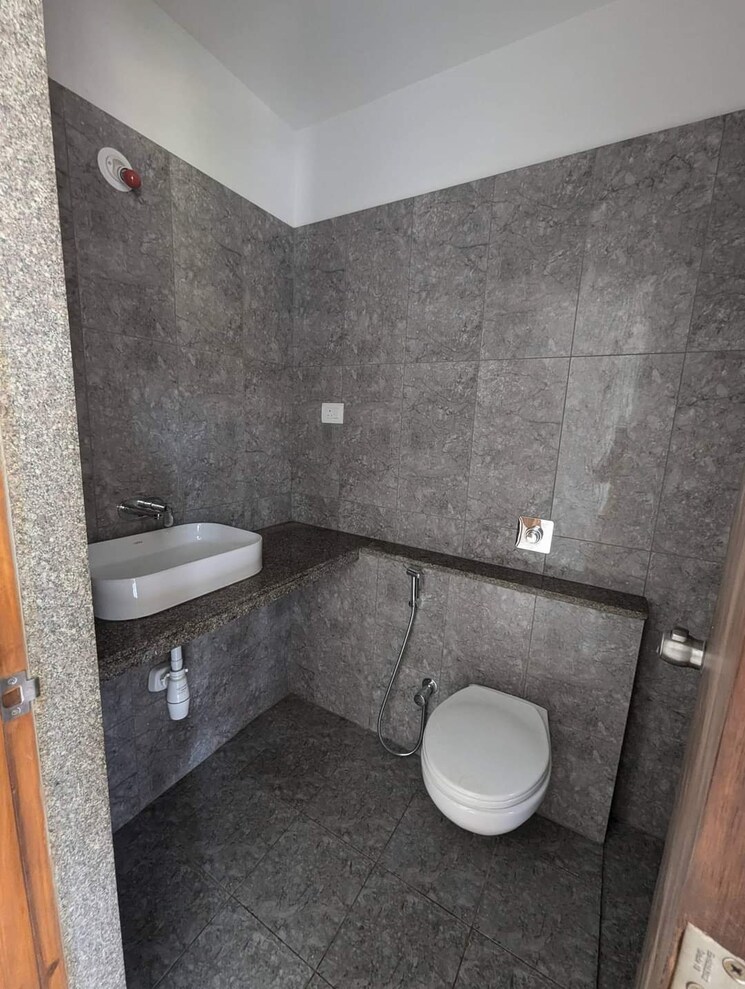 undefined, pride-world-city 2 Bedroom 725 Sq.Ft. Apartment In Charholi Budruk Pune 9418970