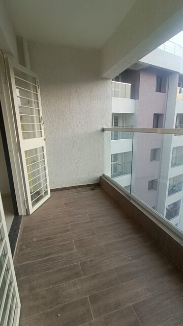 Balcony in 2.5 BHK Apartment at Kohinoor Viva City, Dhanori – for Rent